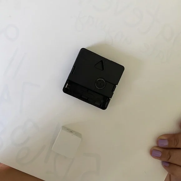 I’m late anyway clock - Picture 2 of 2